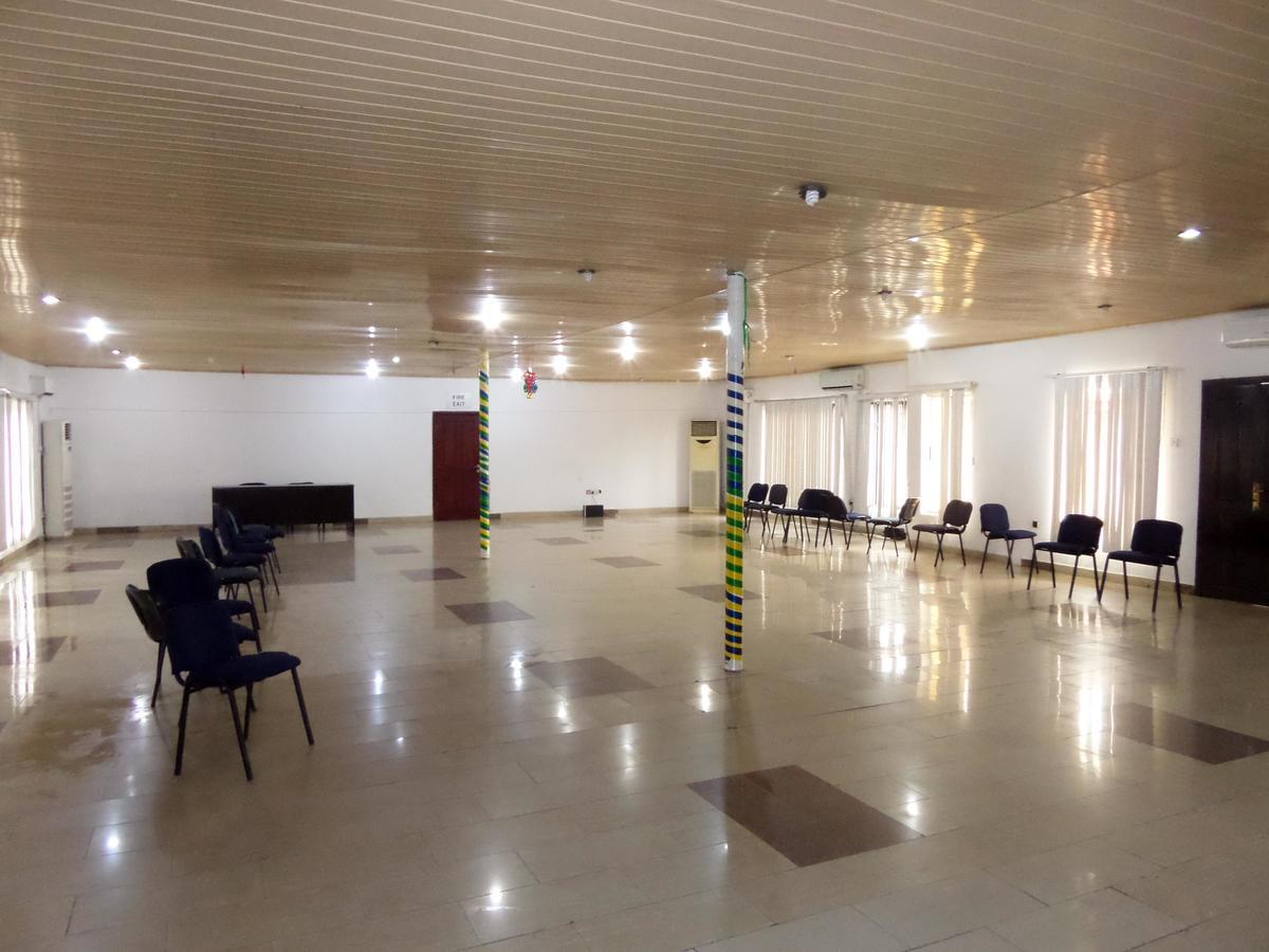 לגוס Aries Suites מראה חיצוני תמונה