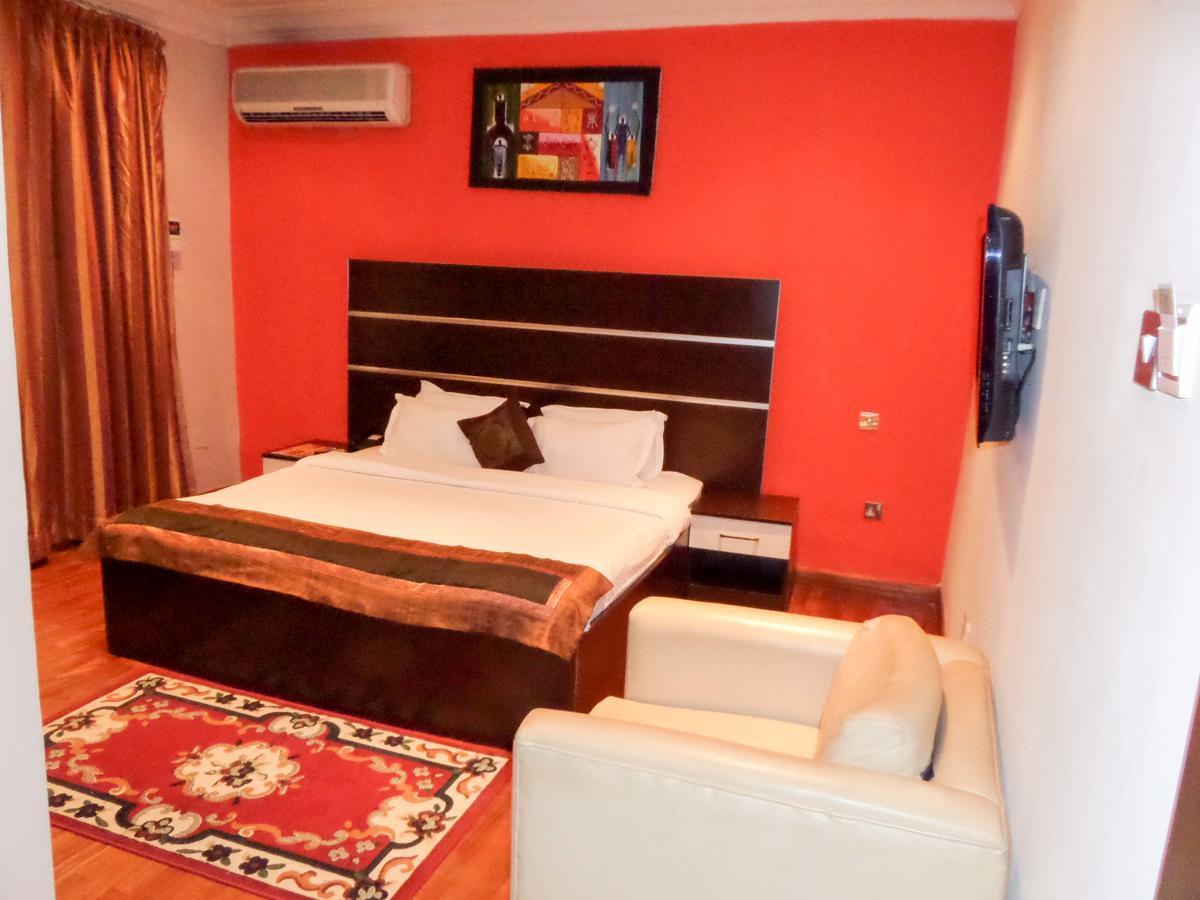 לגוס Aries Suites מראה חיצוני תמונה